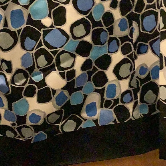 Shell - Picture 3 of 3